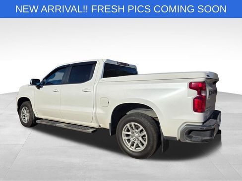 Used 2021 Chevrolet Silverado 1500 LT image 4
