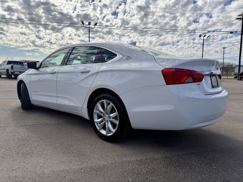 Used 2018 Chevrolet Impala LT image 3