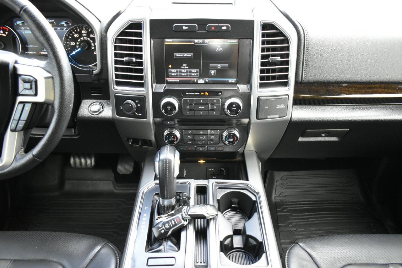 Used 2015 Ford F150 Platinum w/ Equipment Group 701A Luxury RWD image 19