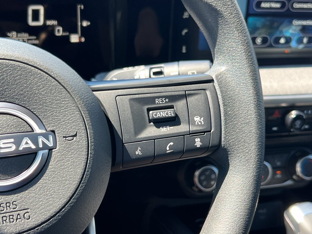 Used 2025 Nissan Kicks SV w/ SV Premium Package AWD/4WD image 26