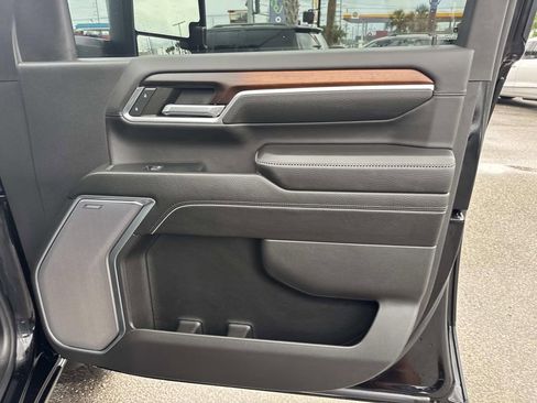 Certified 2024 GMC Sierra 2500 Denali w/ Denali Reserve Package AWD/4WD image 14