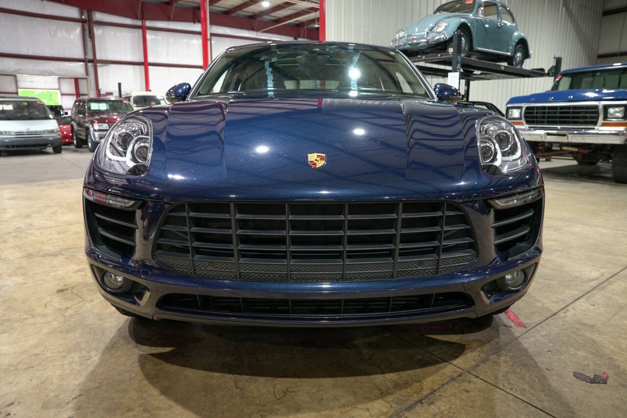 Used 2018 Porsche Macan AWD/4WD image 13