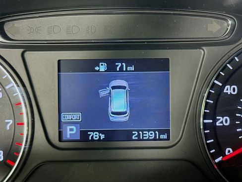 Used 2019 Kia Sorento S image 15