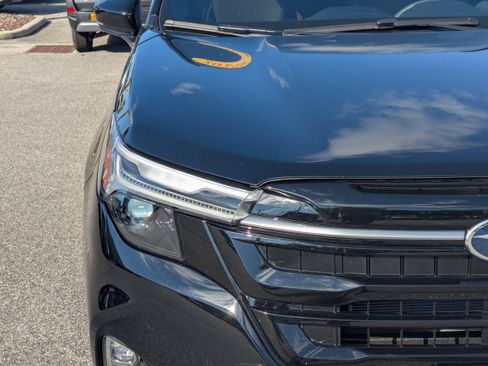 Certified 2025 Subaru Forester Touring image 10