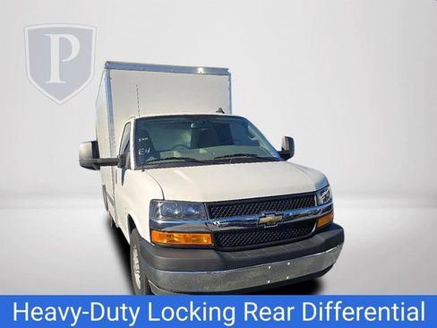 New 2024 Chevrolet Express 3500 w/ Power Convenience Package image 13