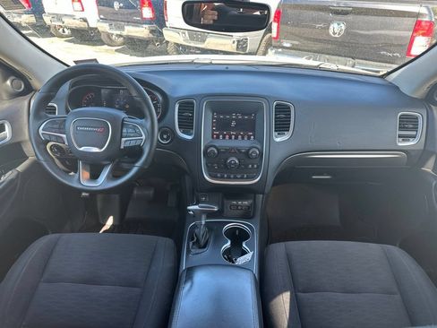 Used 2020 Dodge Durango SXT AWD/4WD image 19