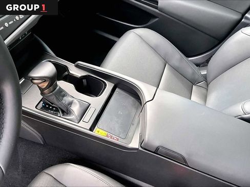 Used 2025 Lexus ES 350 w/ Premium Package FWD image 17
