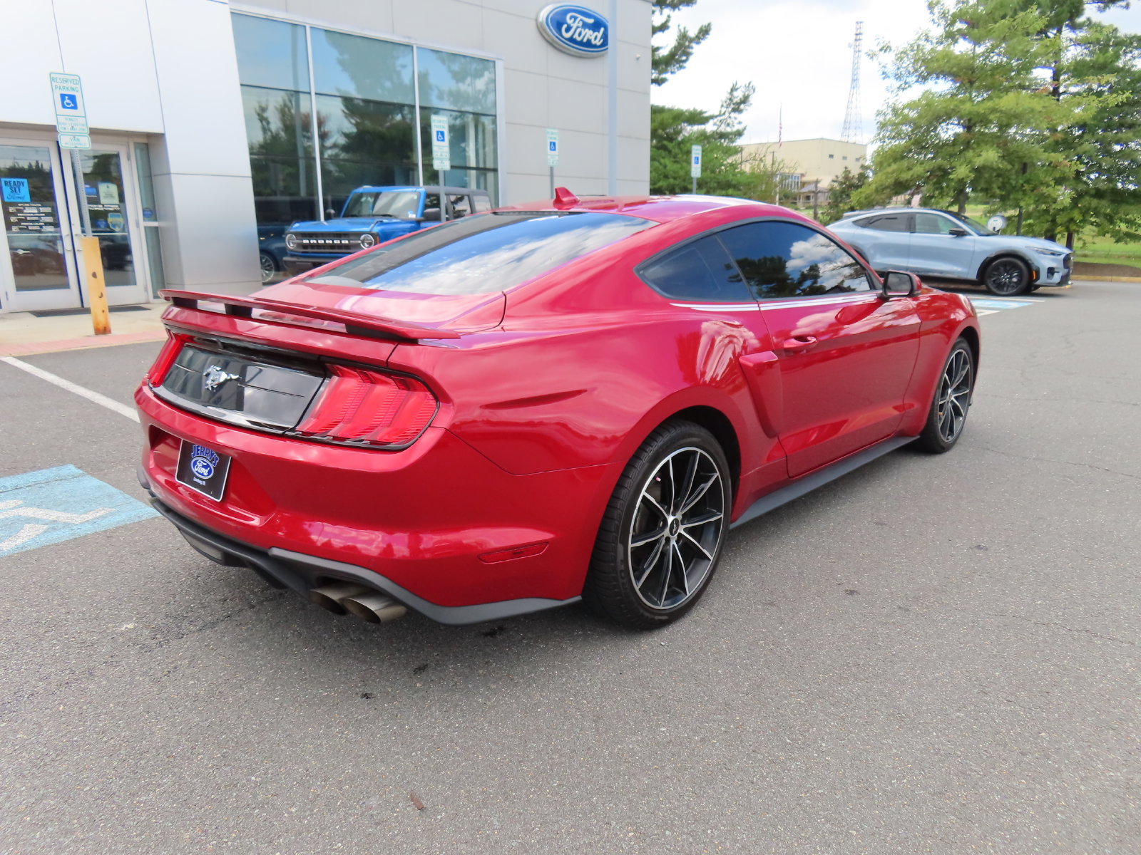 Used 2023 Ford Mustang Premium w/ Equipment Group 201A RWD image 5