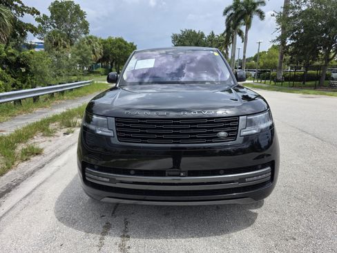 Used 2023 Land Rover Range Rover SE AWD/4WD image 8