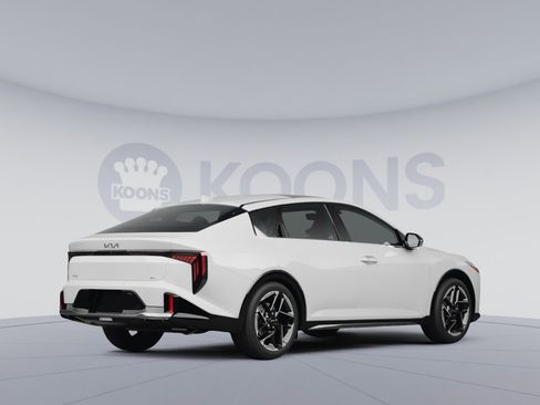 New 2026 Kia K4 GT-Line FWD image 4