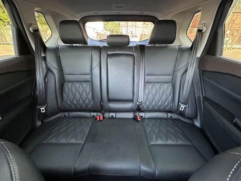 Used 2023 Nissan Rogue Platinum w/ Platinum Premium Package image 26