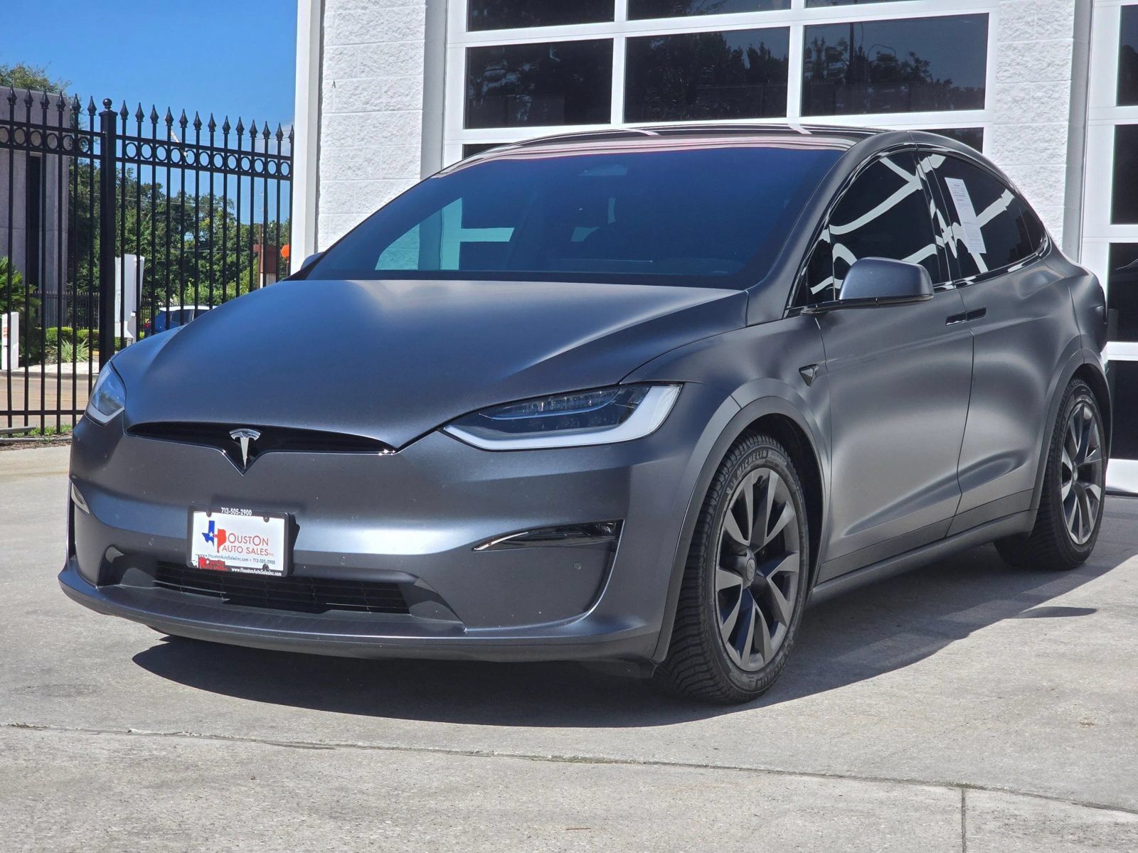 Used 2023 Tesla Model X AWD/4WD image 10