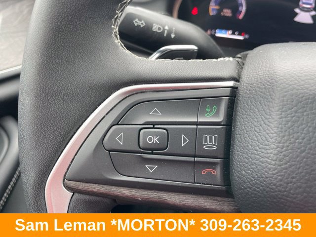 Used 2024 Jeep Grand Cherokee L Limited w/ Black Appearance Package AWD/4WD image 18