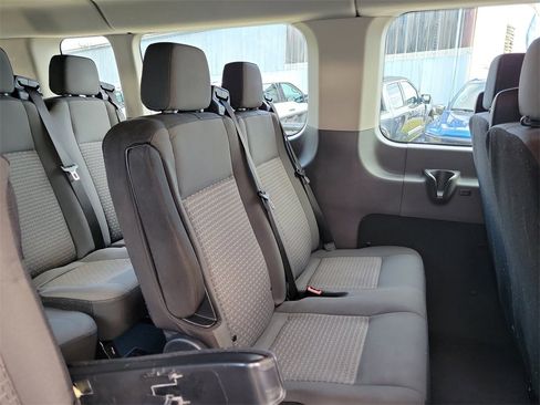 Used 2020 Ford Transit 350 XLT image 27