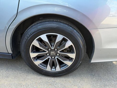 Used 2023 Honda Odyssey EX-L image 27