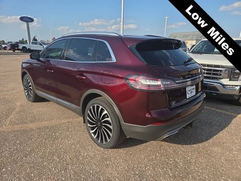 Used 2023 Lincoln Nautilus Black Label w/ Class II Trailer Tow Package AWD/4WD image 3