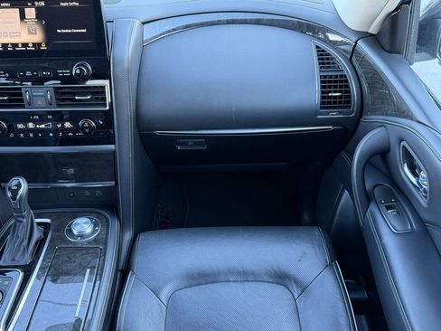 Used 2023 INFINITI QX80 Luxe w/ Cargo Package image 11