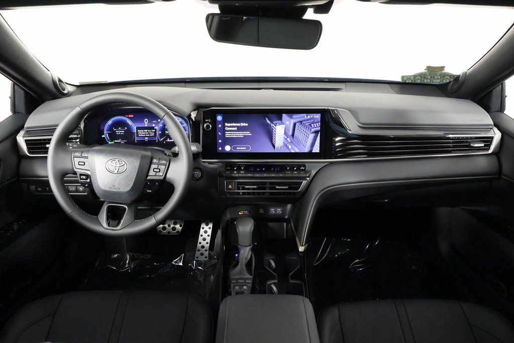 Used 2026 Toyota Camry XSE w/ Premium Package FWD image 8