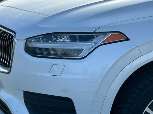 Used 2020 Volvo XC90 T6 Momentum image 10