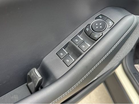 New 2026 Ford Mustang Mach-E Premium image 35