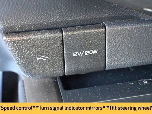 Used 2023 Toyota Camry XSE image 8