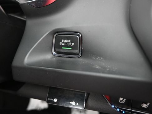 Used 2021 Chevrolet Camaro SS RWD image 15