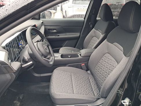 New 2026 Nissan Kicks SV w/ Cold Weather Package image 10