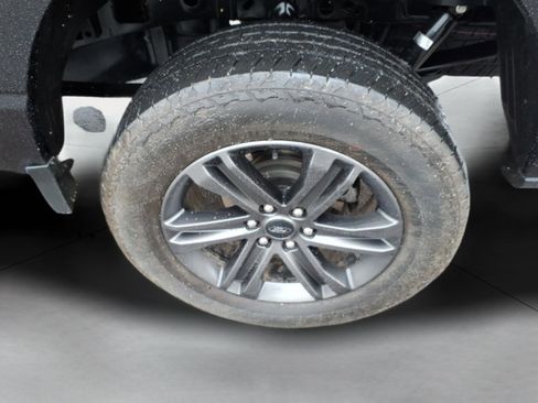 Used 2022 Ford F150 XLT w/ Equipment Group 302A High image 8