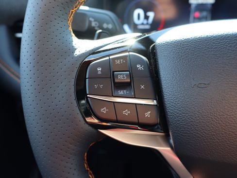 New 2026 Ford Explorer Tremor w/ Tremor Convenience Package image 17