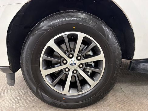 Certified 2021 Ford Expedition XLT RWD image 13