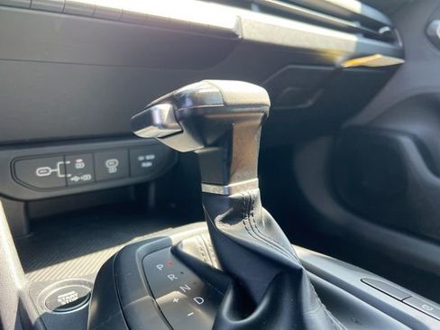 Certified 2025 Kia K4 FWD image 23