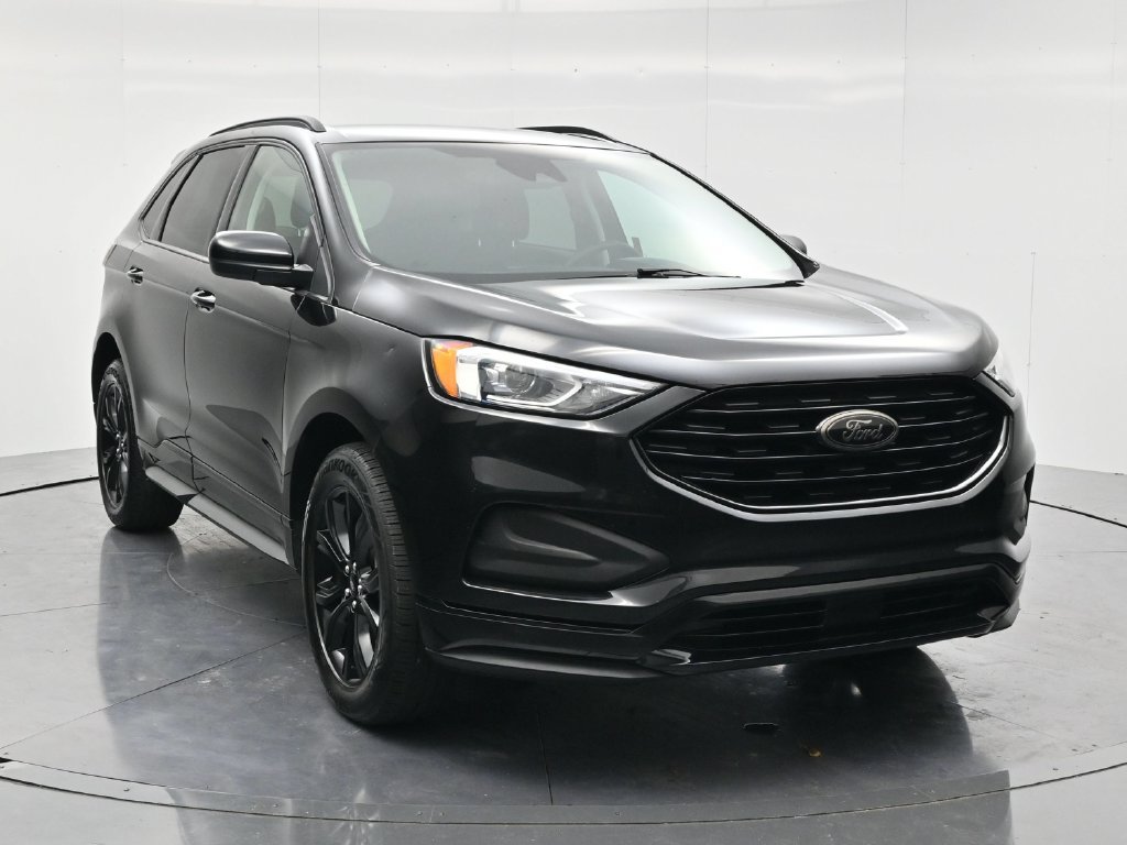 Used 2024 Ford Edge SE w/ Black Appearance Package AWD/4WD image 3