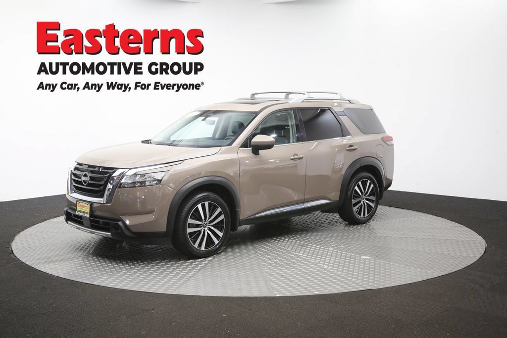 Used 2023 Nissan Pathfinder Platinum w/ Cargo Package AWD/4WD image 59
