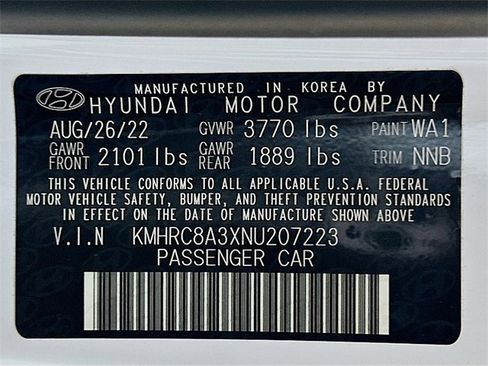 Used 2022 Hyundai Venue Limited image 30