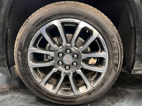 Used 2020 GMC Acadia Denali w/ Trailering Package image 30