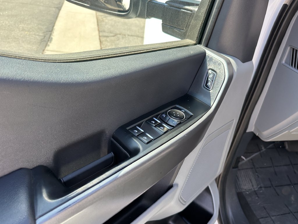 Used 2025 Ford F250 XLT AWD/4WD image 21