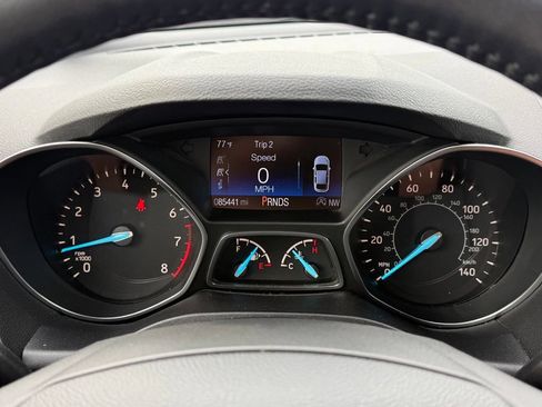 Used 2017 Ford Escape Titanium AWD/4WD image 8