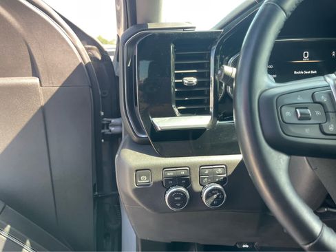 Used 2024 GMC Sierra 1500 Elevation w/ Elevation Premium Package AWD/4WD image 14