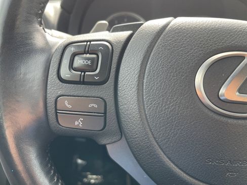 Used 2022 Lexus IS 300 image 16