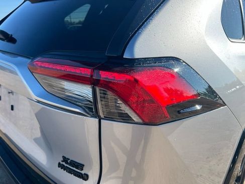 Used 2020 Toyota RAV4 XSE AWD/4WD image 11
