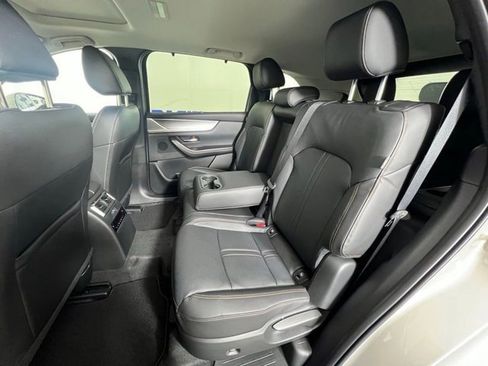 New 2026 MAZDA CX-90 Plug-In Hybrid w/ Preferred AWD/4WD image 17