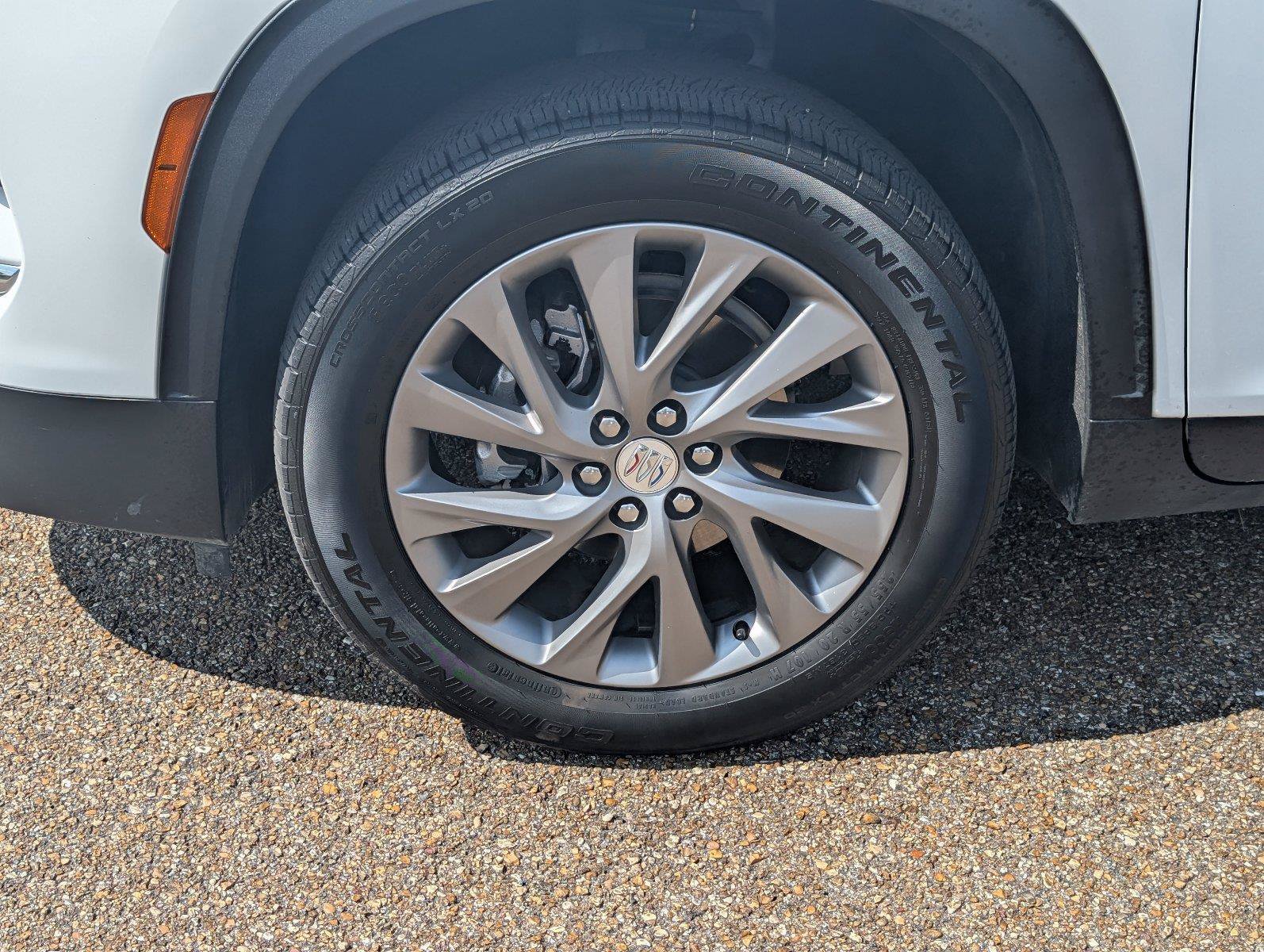 Used 2026 Buick Enclave Preferred FWD image 9