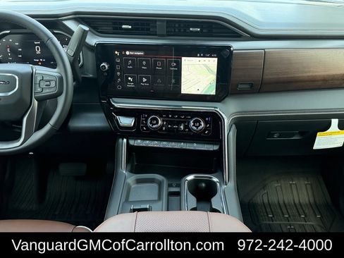 New 2026 GMC Sierra 2500 Denali Ultimate AWD/4WD image 13