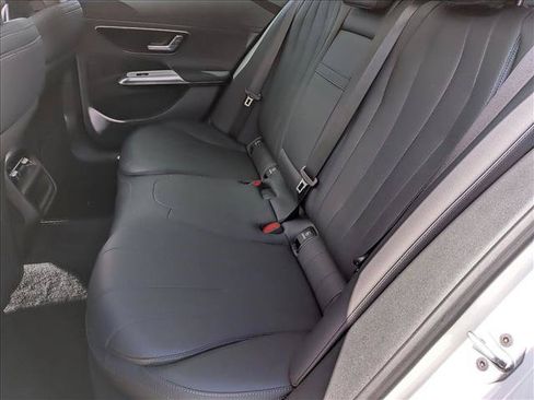 Used 2026 Mercedes-Benz E 350 4MATIC Sedan image 20