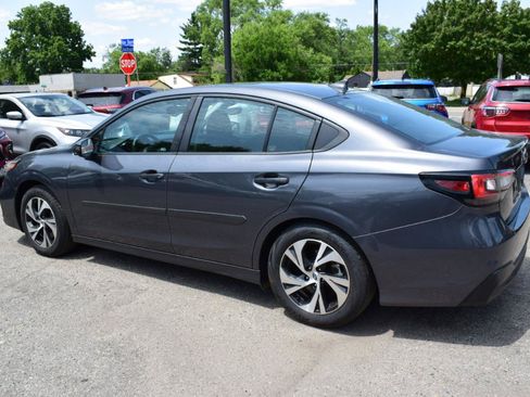Used 2025 Subaru Legacy Premium AWD/4WD image 10