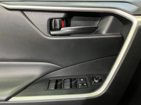 Certified 2023 Toyota RAV4 LE AWD/4WD image 13