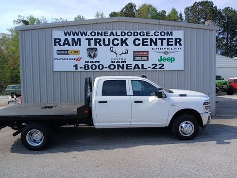 New 2026 RAM 3500 Tradesman w/ Chrome Appearance Group A AWD/4WD image 2