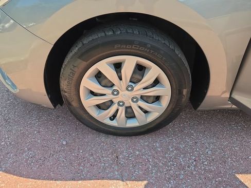 Used 2022 Hyundai Accent SE FWD image 22
