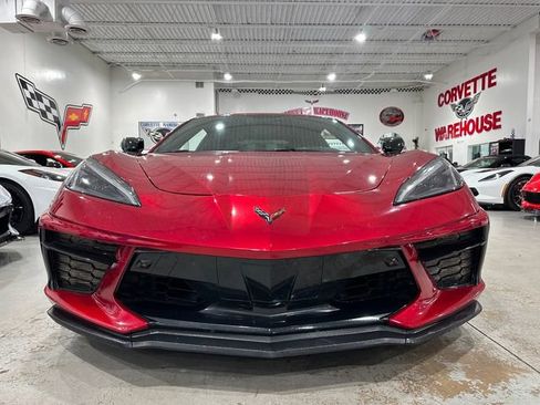 Used 2021 Chevrolet Corvette Stingray Preferred Cpe w/ Z51 Performance Package RWD image 20