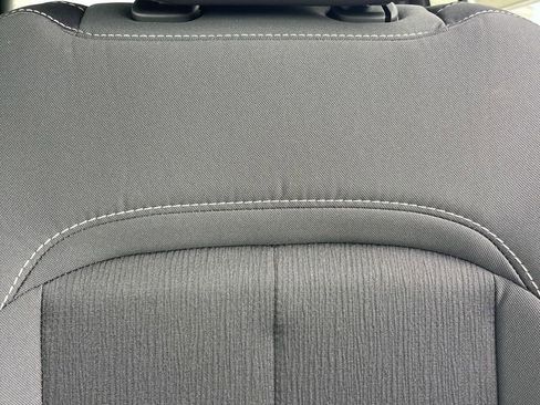 New 2025 Jeep Grand Cherokee Laredo w/ Trailer Tow Package image 7